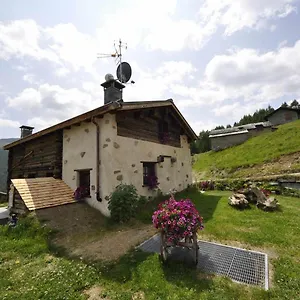  Chalet Mountain Scoiattolo By